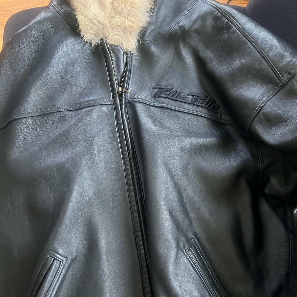 Pelle Pelle Black Leather Jacket with Fur Collar